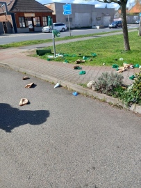 nepořádek musel pachatel uklidit 