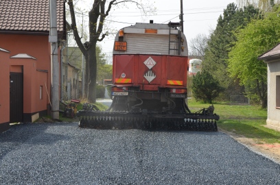 Obrázek galerie Opravy komunikací