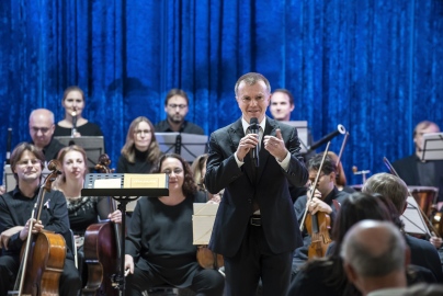 Slavnostní večer 100 let republiky