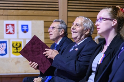 Slavnostní večer 100 let republiky