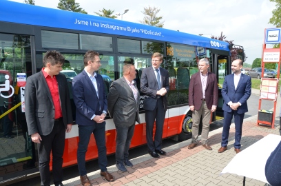 Nové autobusy pro Líbeznice