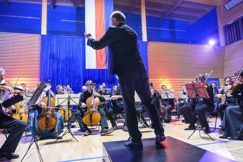 Slavnostní večer 100 let republiky