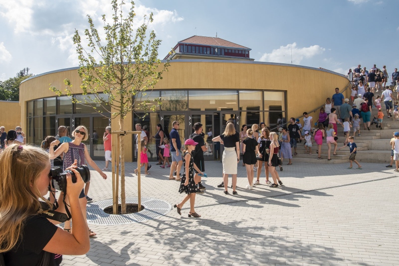 Otevření Neorondelu